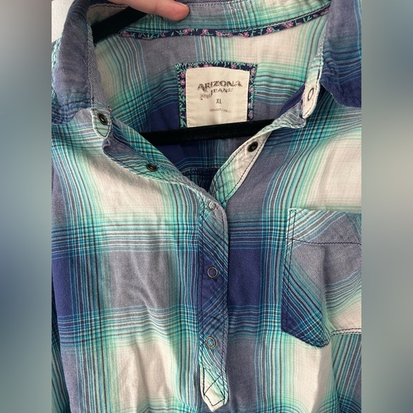 Arizona Jean Company Sz XL Plaid blue/white ombré 3/4 sleeve pullover Blouse - Picture 3 of 6